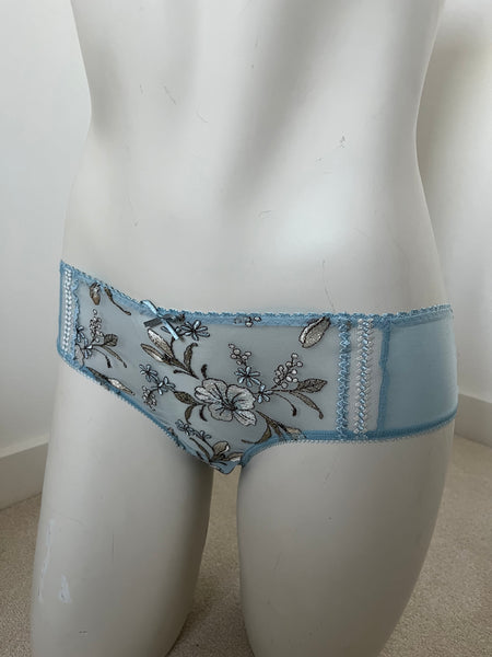 Empreinte Brief in Ciel