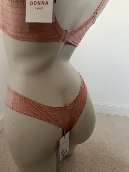 PrimaDonna Thong in Dusty Pink