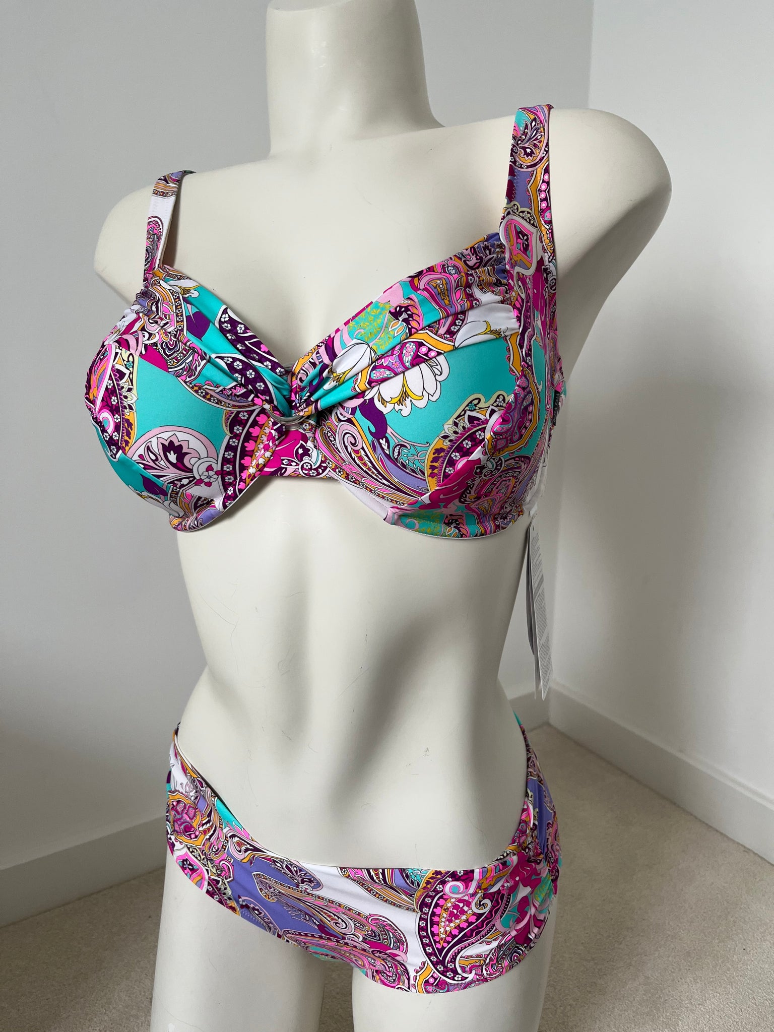 Rosa Fina Bikini Set in Pastel Pink