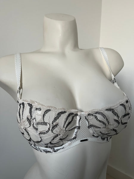 Chantelle Bra in Monochrome