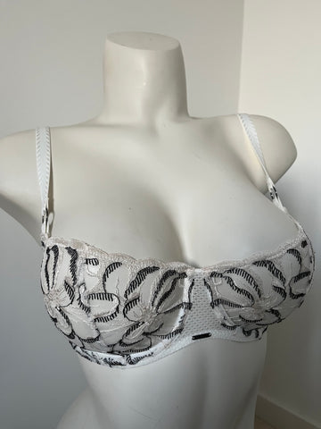 Chantelle Bra in Monochrome
