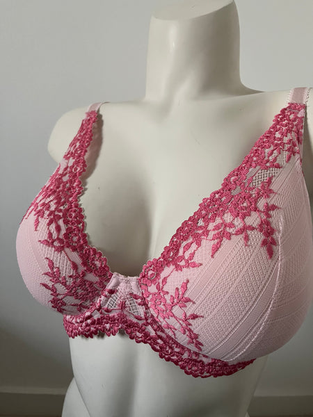 Wacoal Bra in Chateau Rose