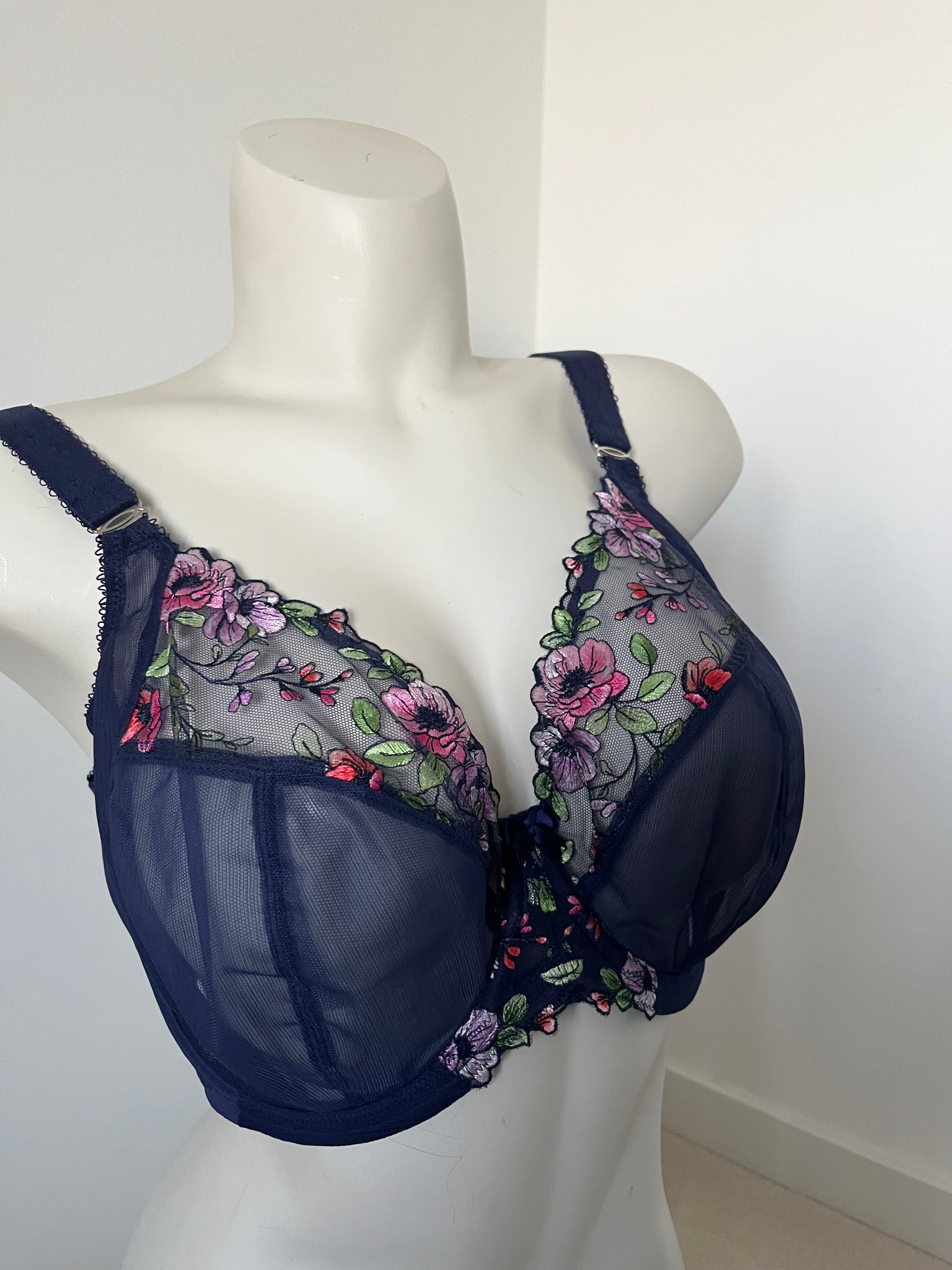 Elomi Bra in Midnight