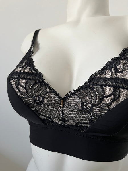 Chantelle Bra in Black