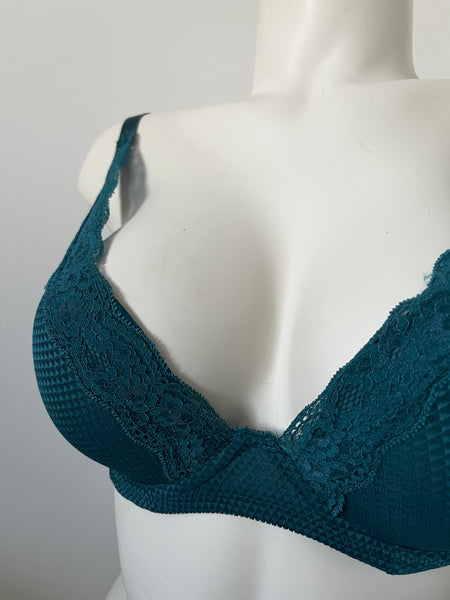 Chantelle Bra in Emerald Green