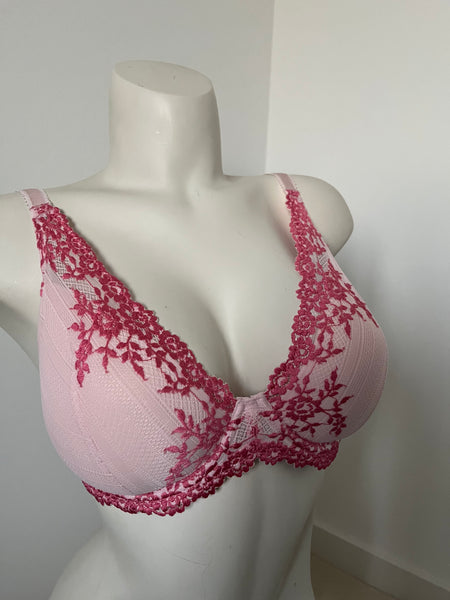 Wacoal Bra in Chateau Rose
