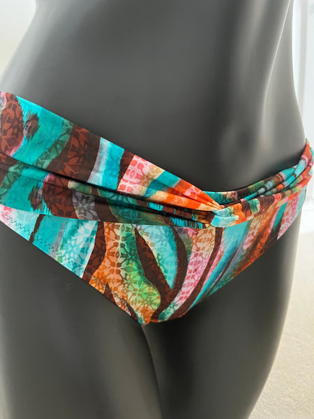 Nuria Ferrer Bikini Set in Aquarelle