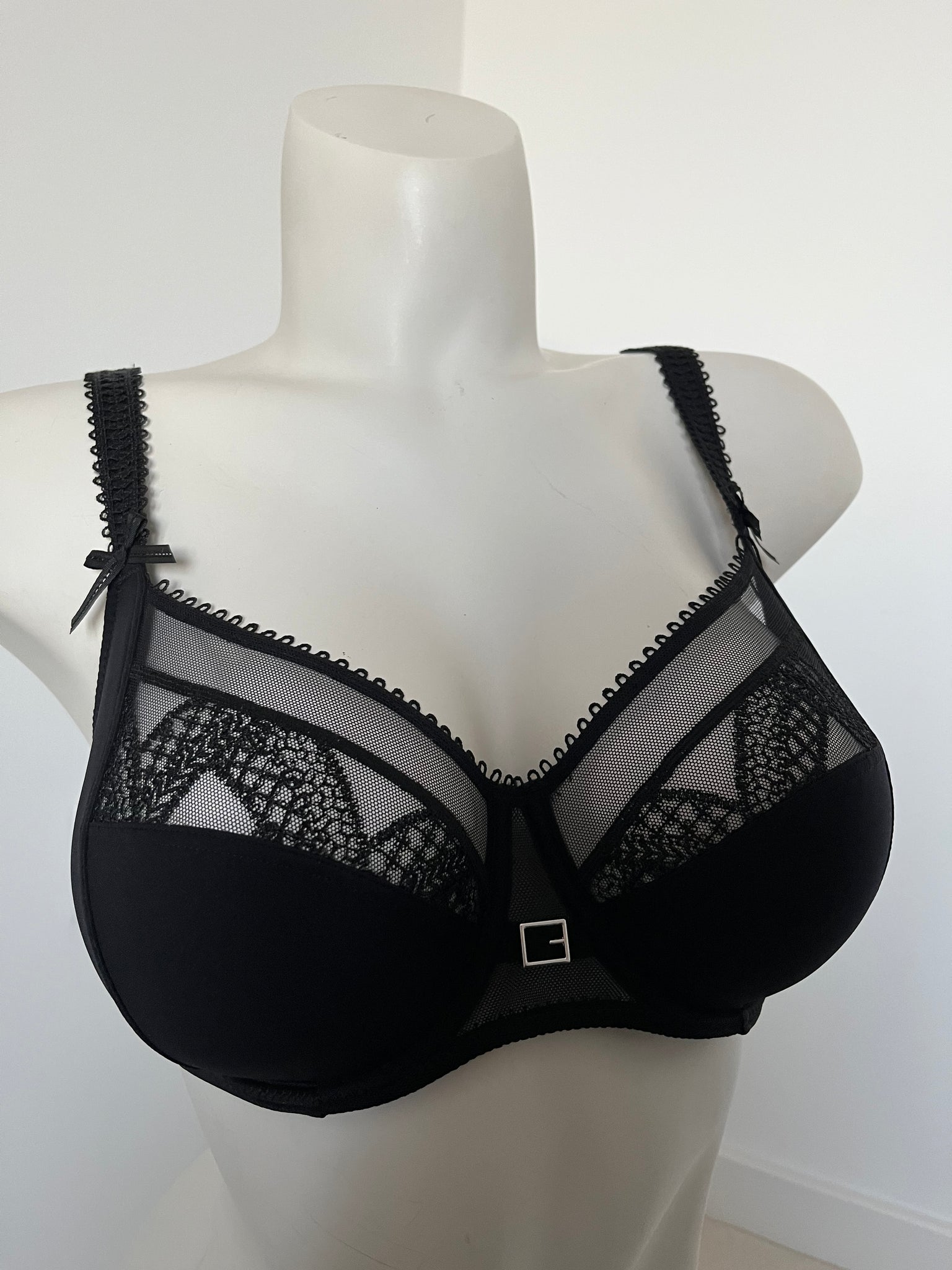Empreinte Bra in Noir